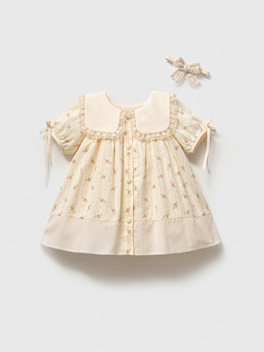 Baby girl vintage floral dress with lace collar