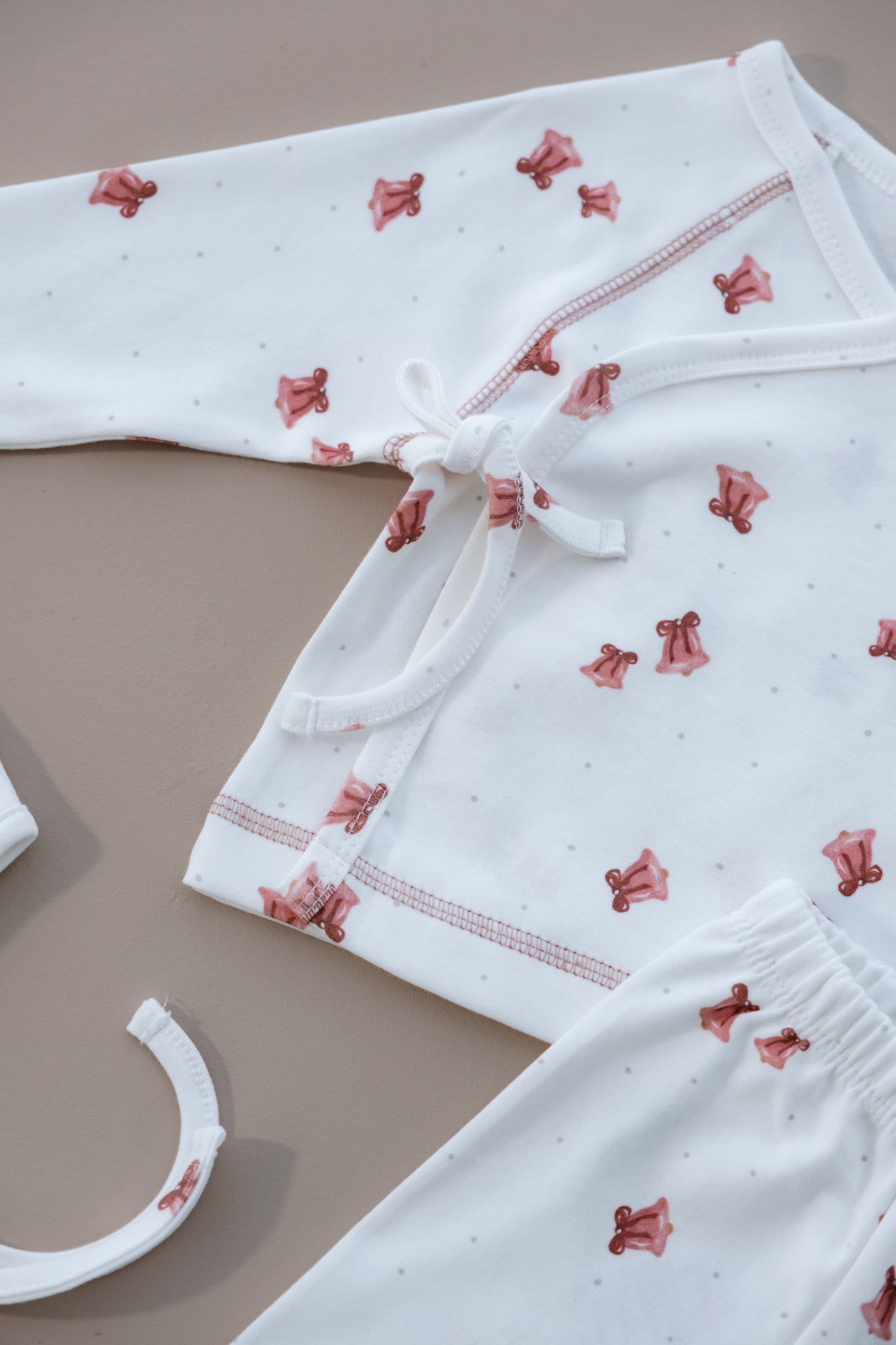 Soft newborn outfit with matching hat