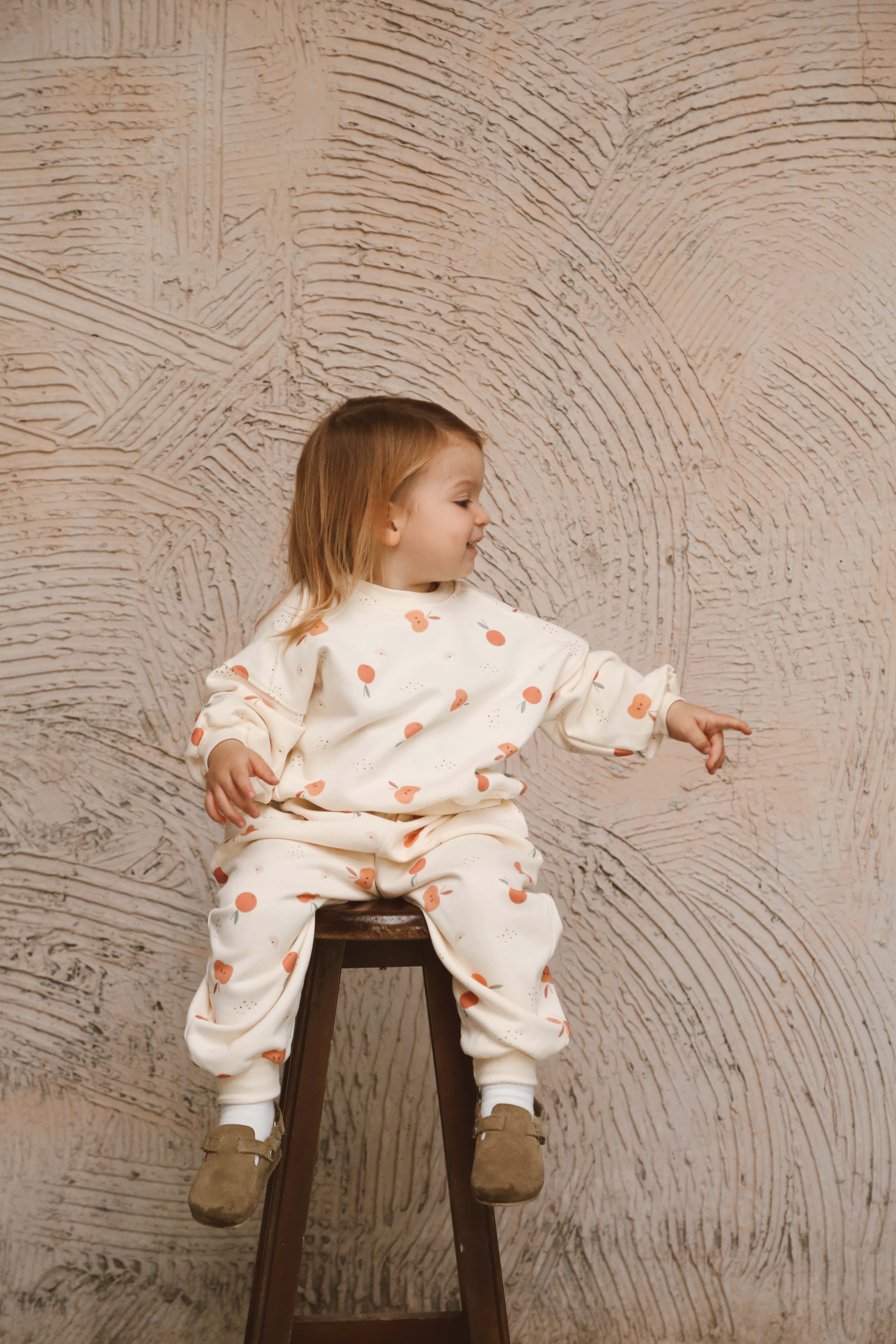 Apple Patterned 2 Piece Set