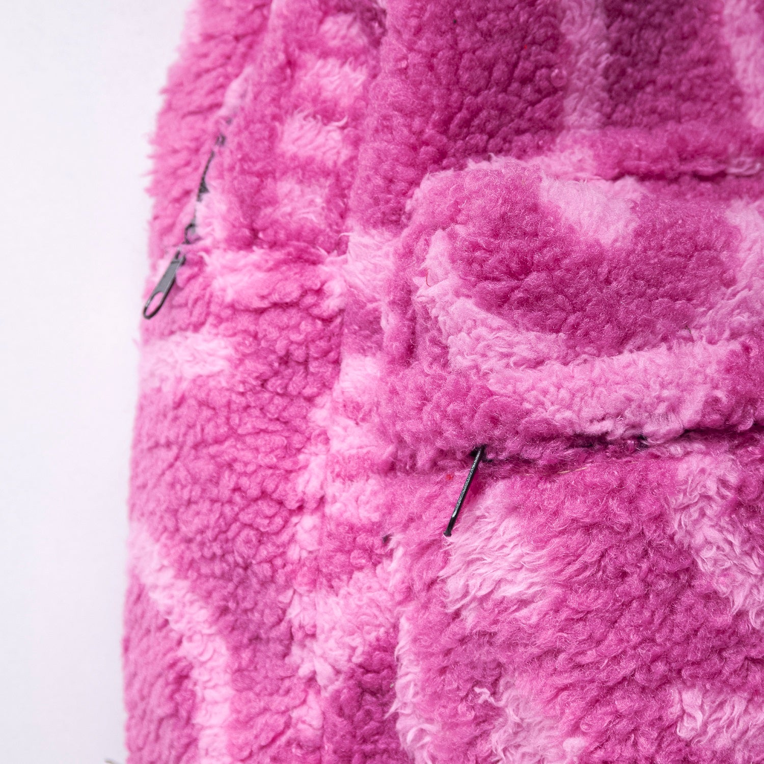 Soft pink backpack for moms and toddlers, versatile diaper and travel bag.
