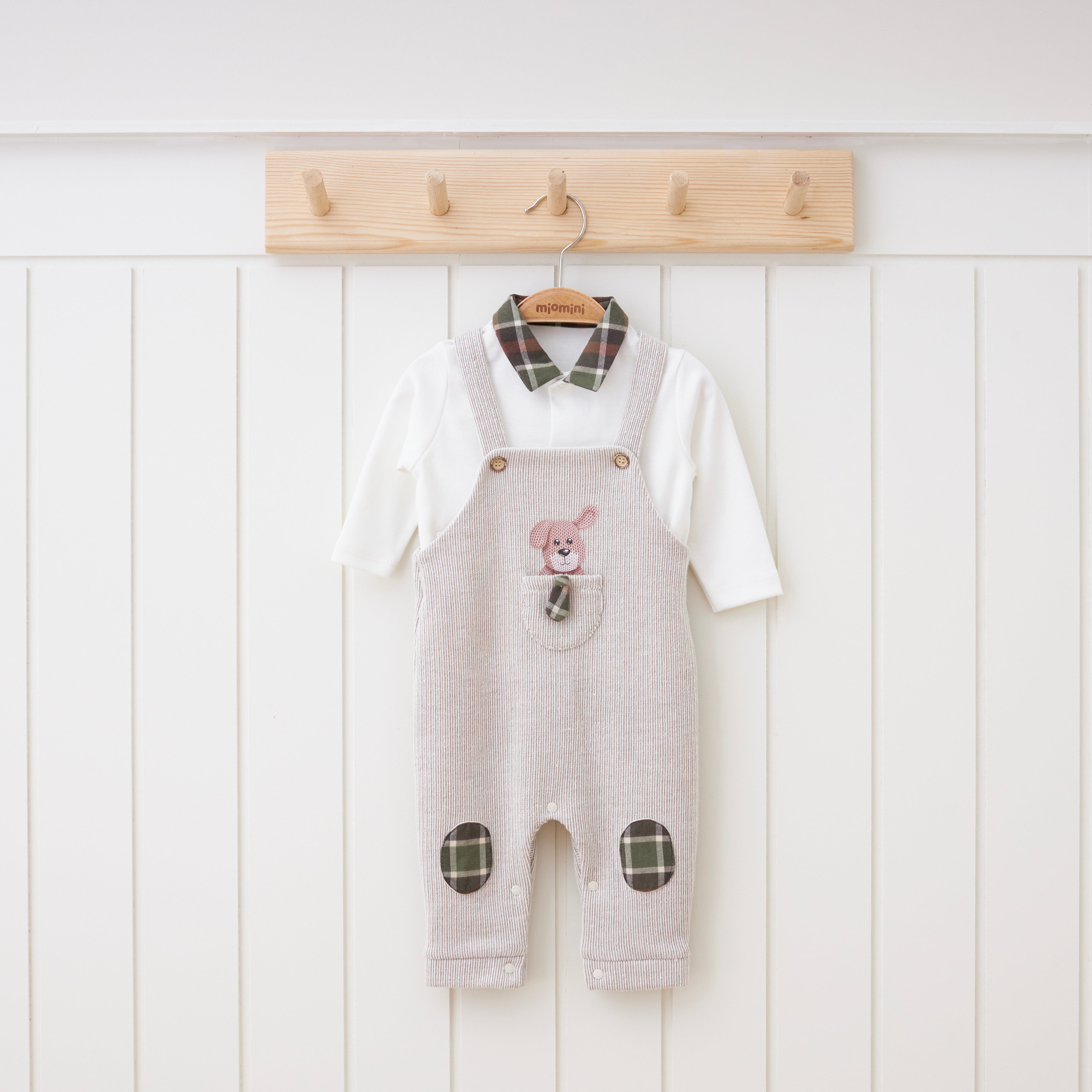 Puppy Pocket Green Overall Set