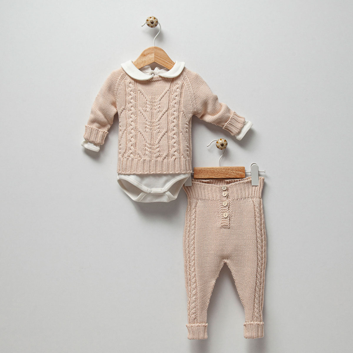 Hunter 3 Piece Cable Knit Set