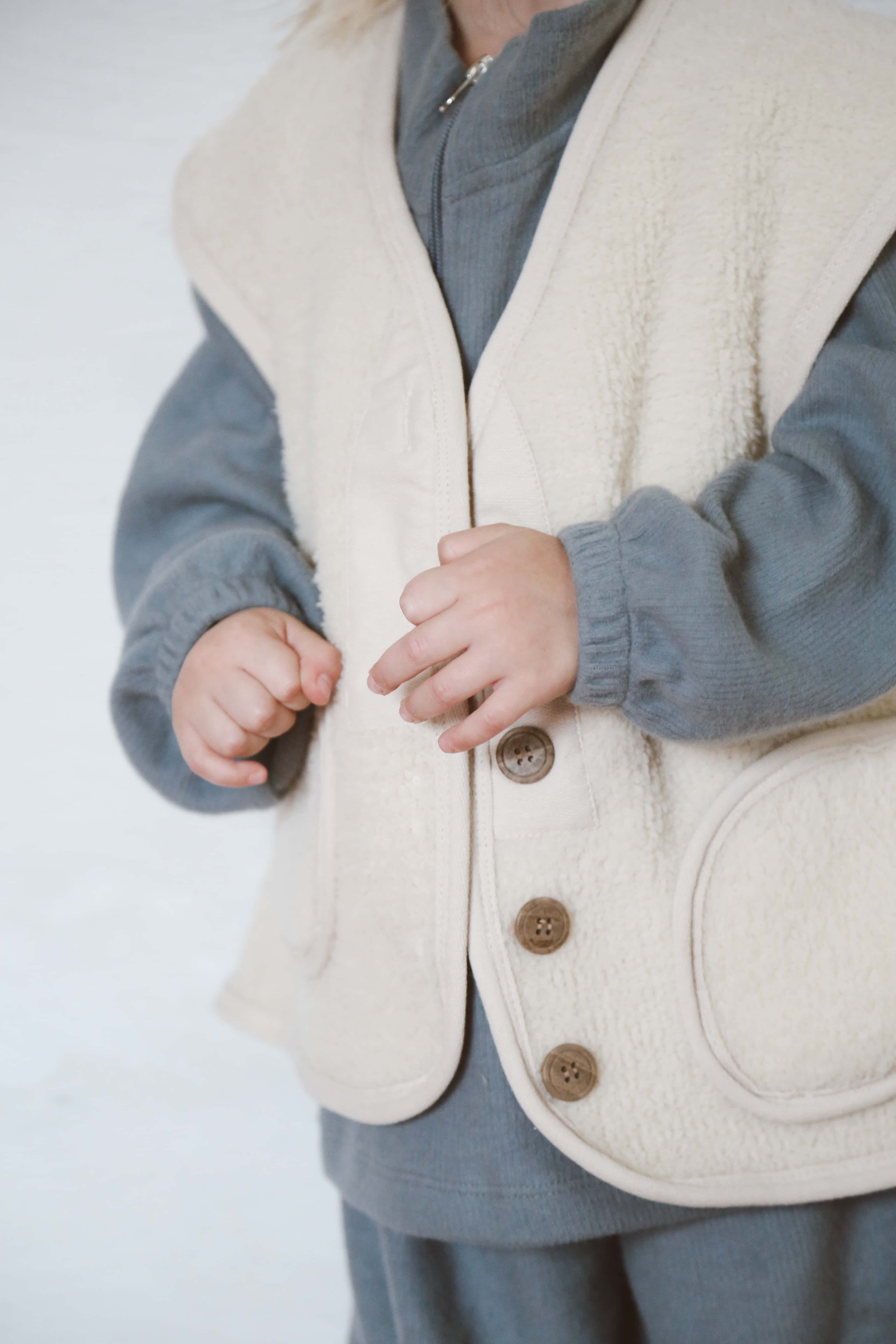 Oversize Cream Vest