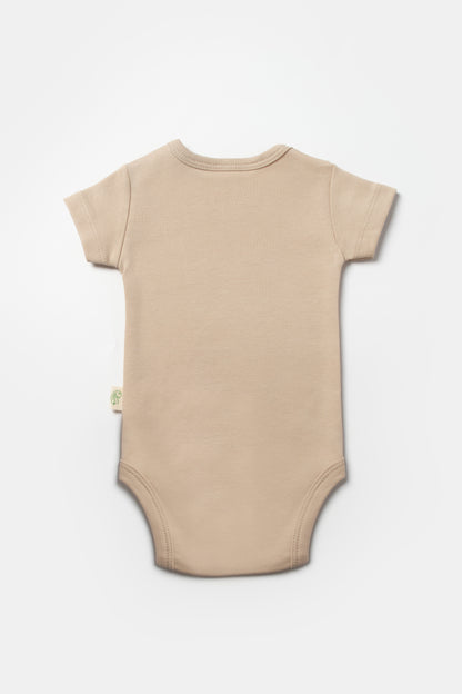 Brown Giraffe Short Sleeve Bodysuit 100% Organic Cotton