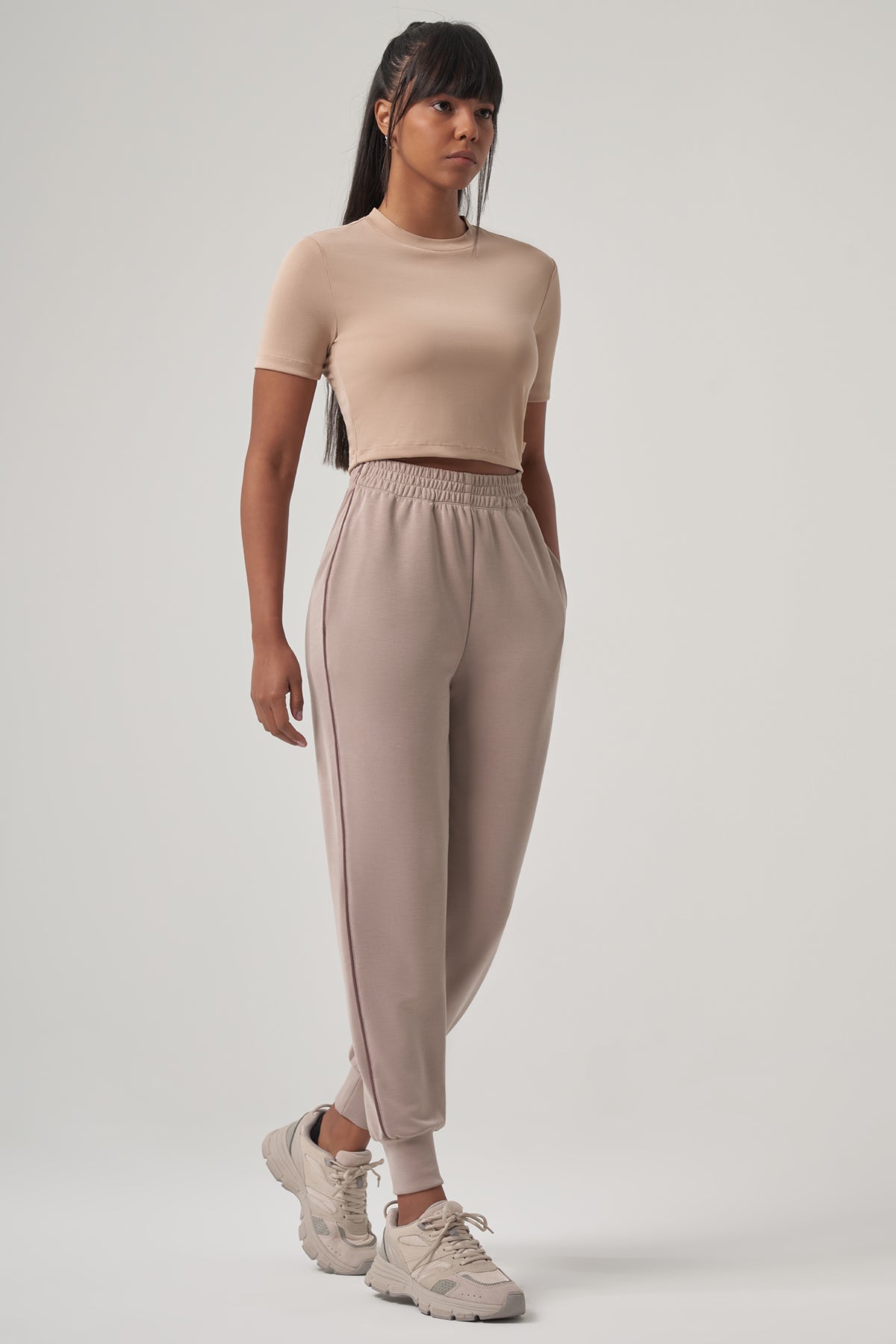 Niken Modal Cropped T-Shirt – Beige