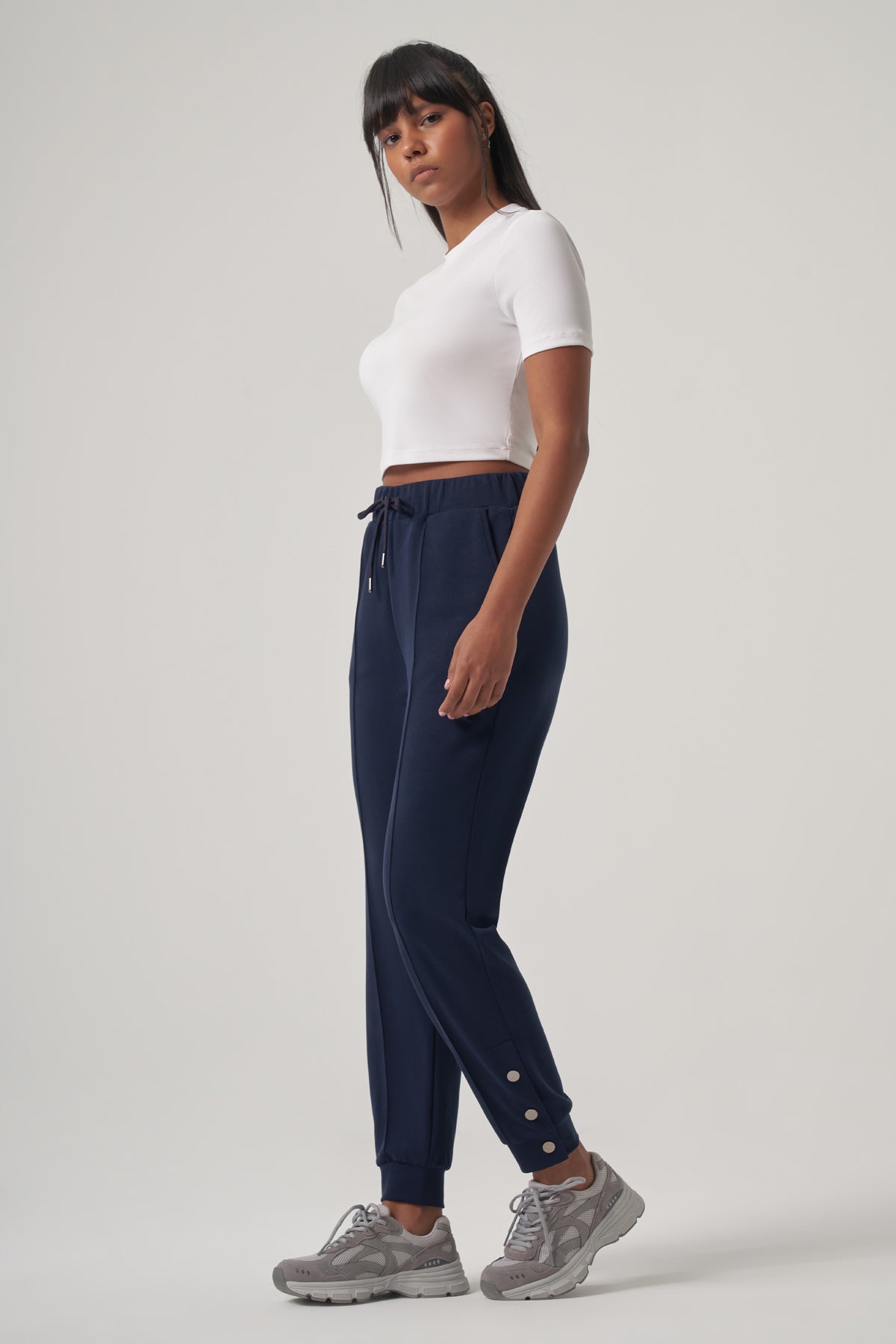 Niken Modal Cropped T-Shirt – White