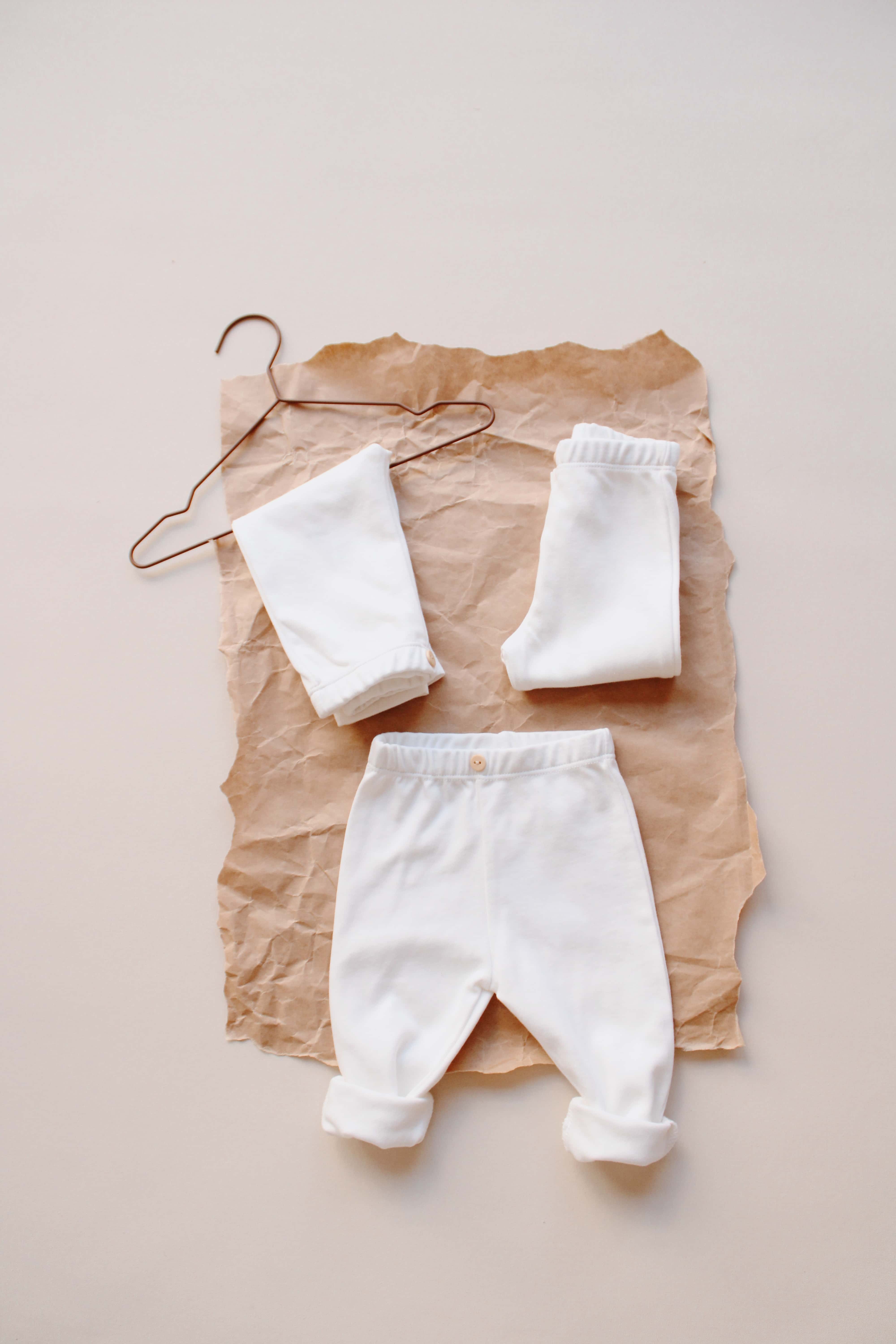 Organic cotton 3 piece white pants set, cozy unisex clothing for babies and toddlers.